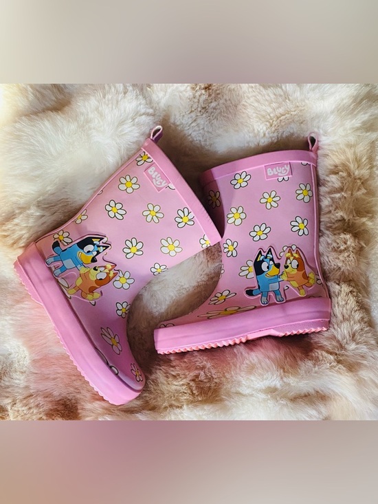 Bluey Other - Bluey and Bingo Pink Daisy Pattern Rain boots